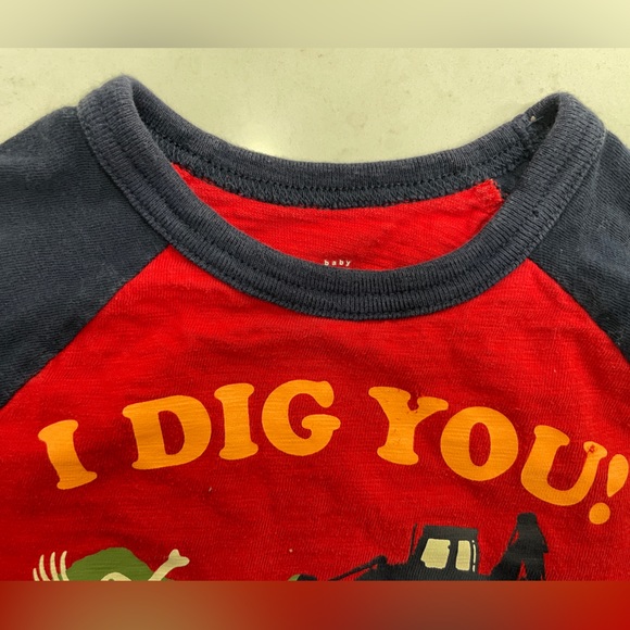 Gap Boys Dinosaur Long Sleeve Tee - Picture 4 of 6